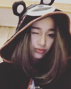 张一山女朋友曝光